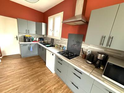 Maison - 190 m² - 6 pièces