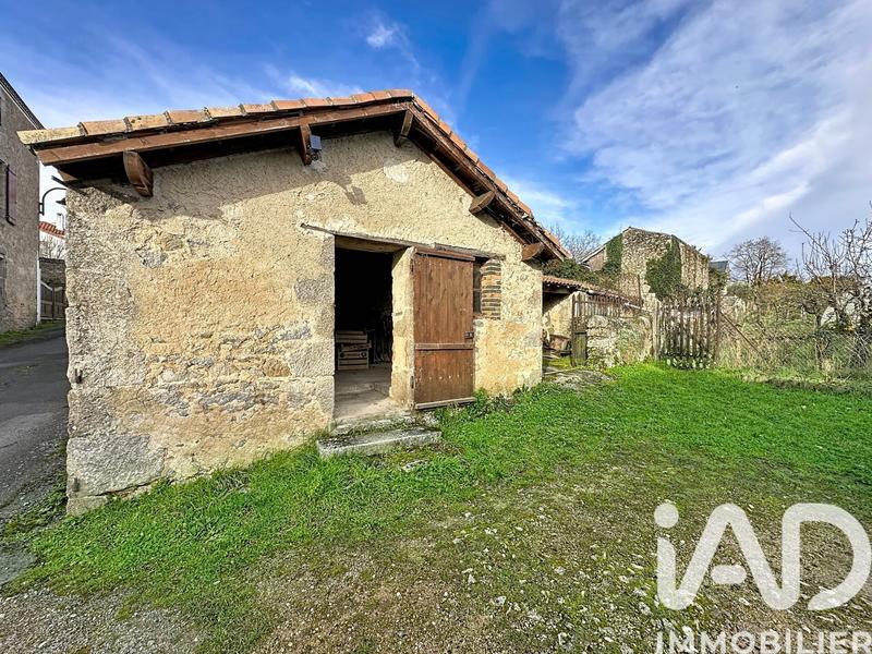 Maison de village - 250 m² - 6 pièces