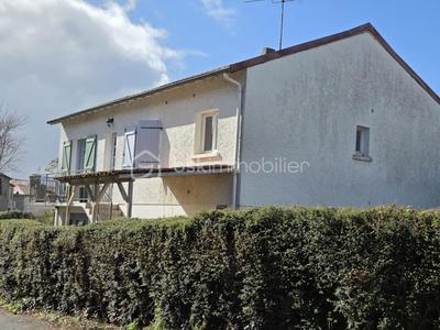 Maison - 77 m² - 5 pièces