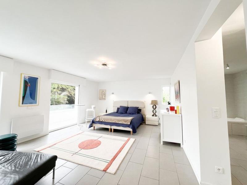 Villa - 257 m² - 6 pièces