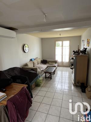 Maison - 94 m² - 5 pièces