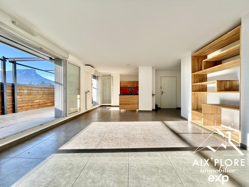 Appartement - 77 m² - 3 pièces