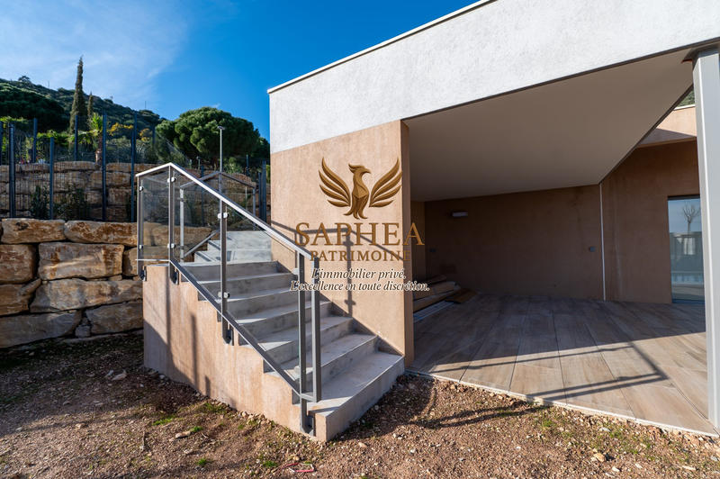 Villa - 171 m² - 5 pièces