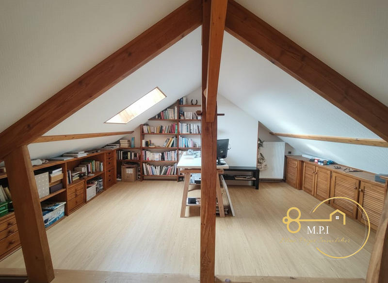 Maison - 89 m² - 5 pièces