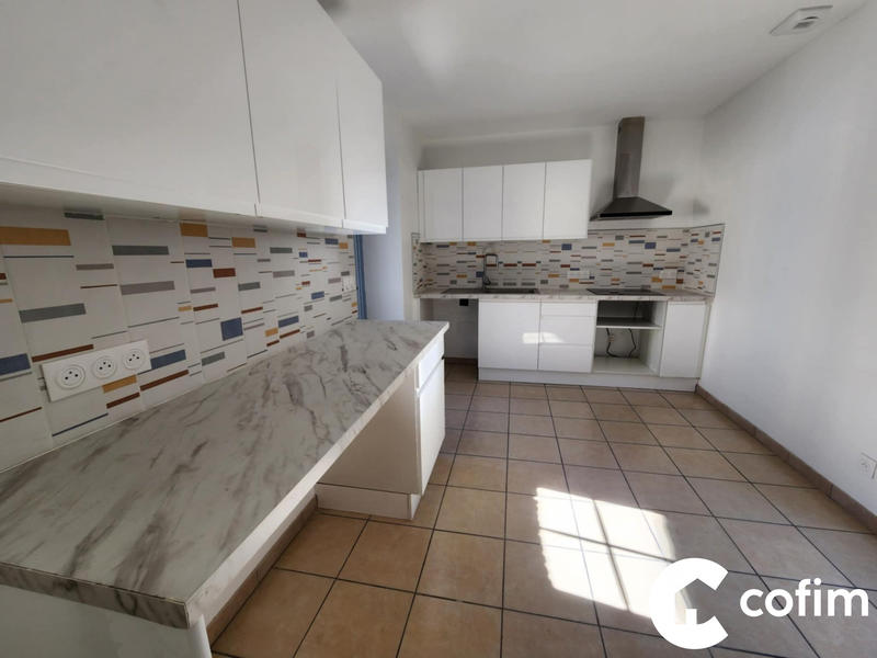 Maison - 101 m² - 5 pièces