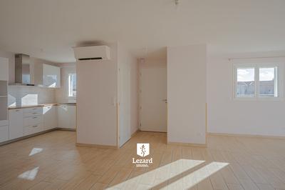 Maison contemporaine - 80 m² - 3 pièces