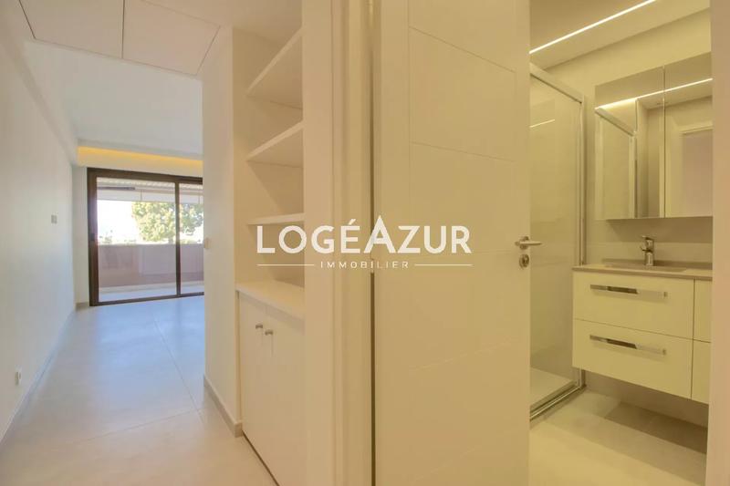 Appartement - 92 m² - 3 pièces