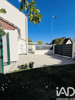 Maison - 89 m² - 5 pièces