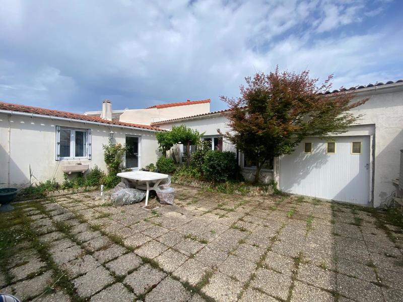 Maison - 98 m² - 3 pièces