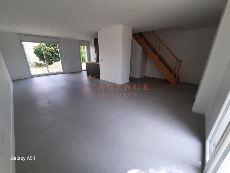 Maison - 93 m² - 4 pièces