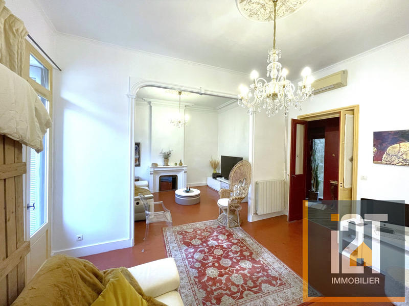 Appartement - 145 m² - 7 pièces