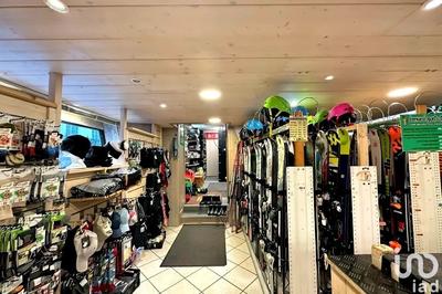 Local commercial - 110 m²