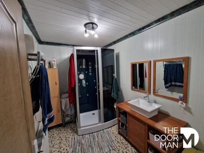 Maison - 436 m² - 12 pièces