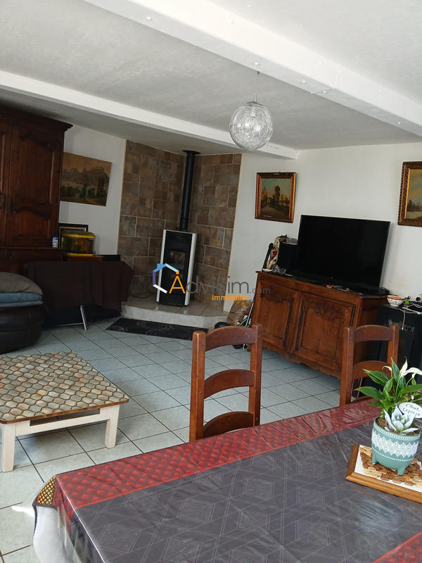 Maison traditionnelle - 108 m² - 4 pièces