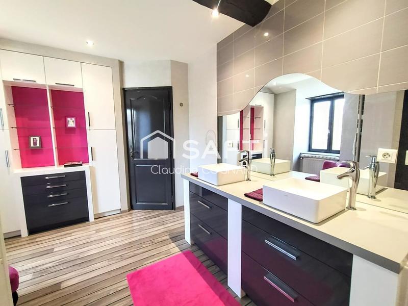 Maison - 158 m² - 6 pièces