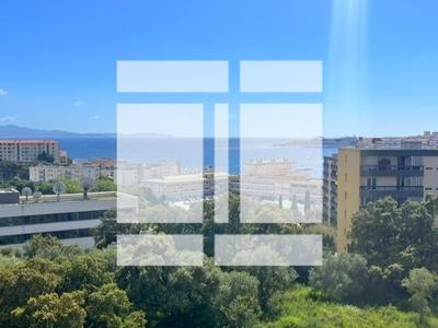 Appartement - 87 m² - 4 pièces