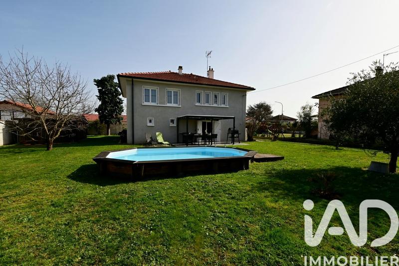 Maison - 123 m² - 5 pièces