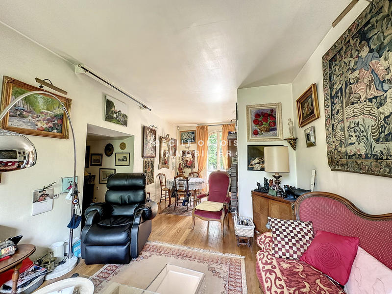 Maison - 141 m² - 6 pièces