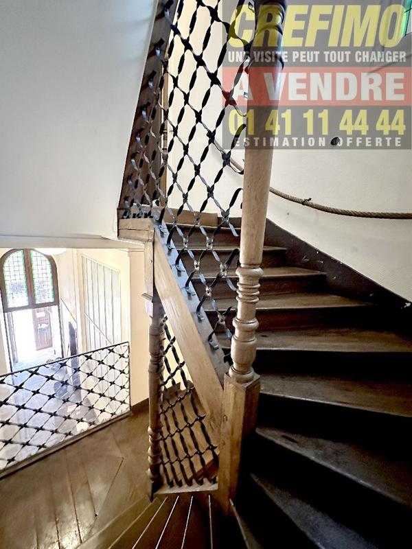 Appartement - 138 m² - 5 pièces