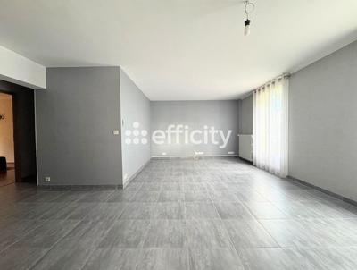 Appartement ancien - 110 m² - 5 pièces