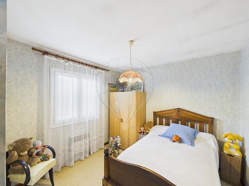 Maison - 92 m² - 4 pièces