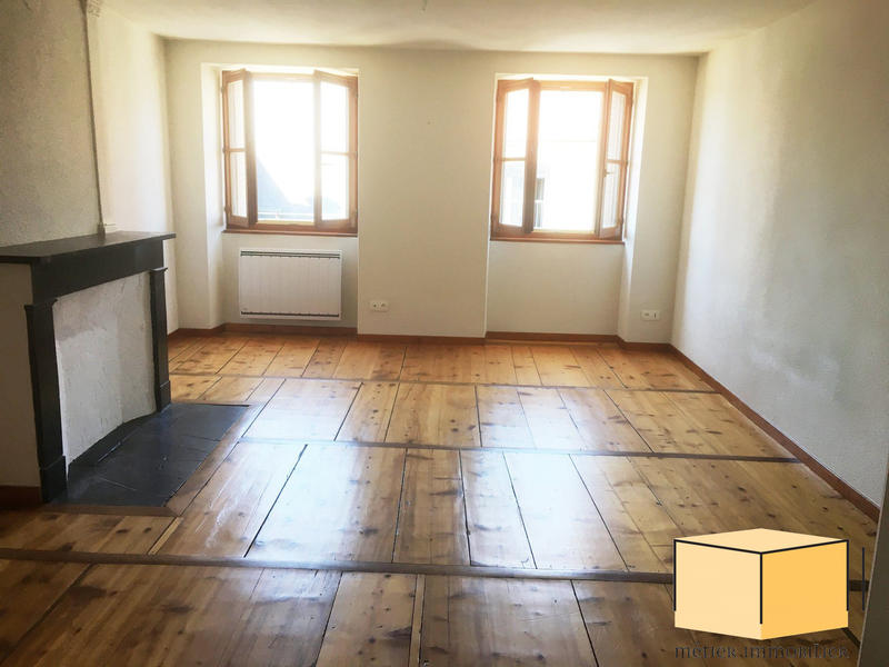 Appartement - 97 m² - 3 pièces