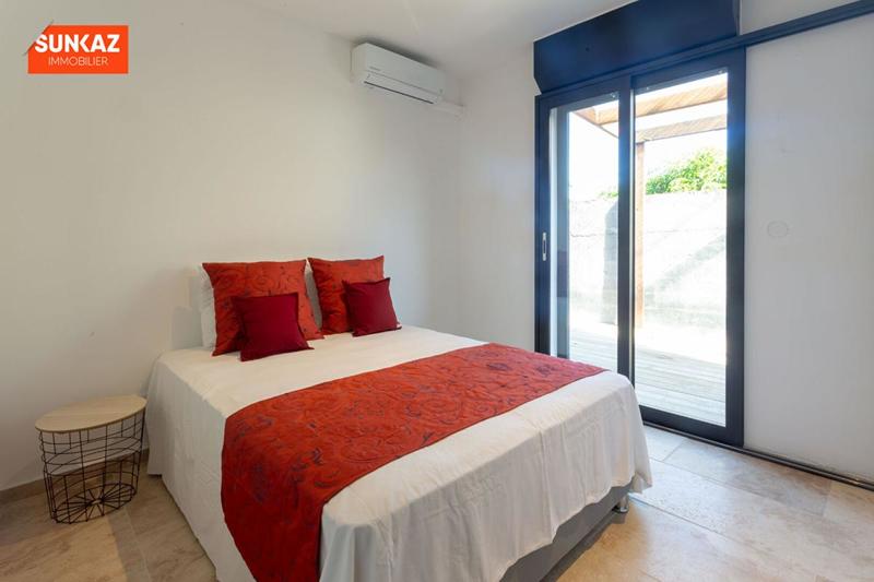 Appartement - 90 m² - 4 pièces