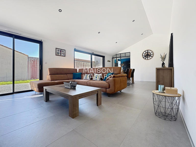 Maison contemporaine - 128 m² - 6 pièces