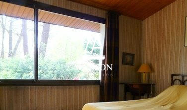 Maison traditionnelle - 110 m² - 5 pièces