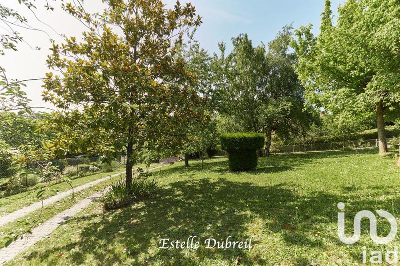 Maison - 186 m² - 10 pièces