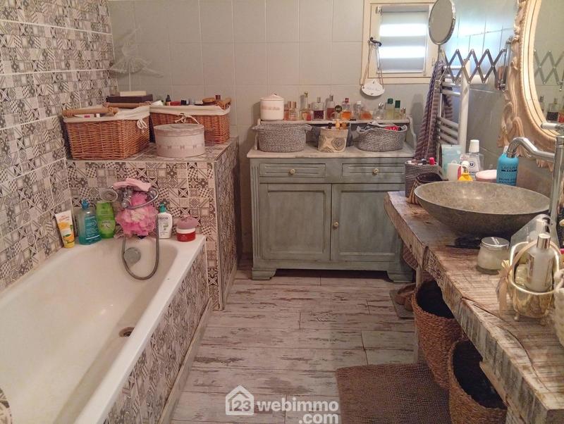 Villa - 137 m² - 6 pièces