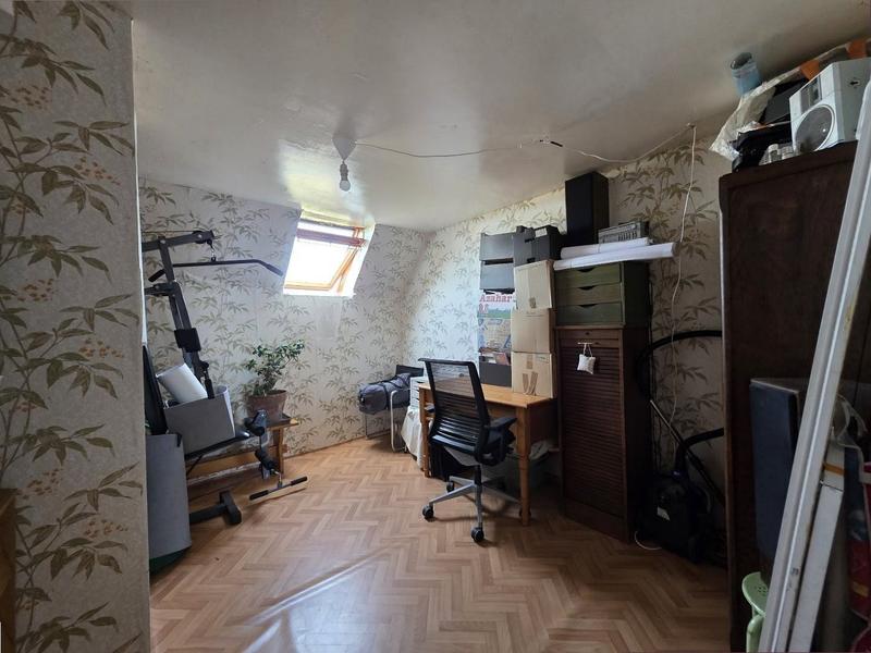 Maison - 95 m² - 6 pièces