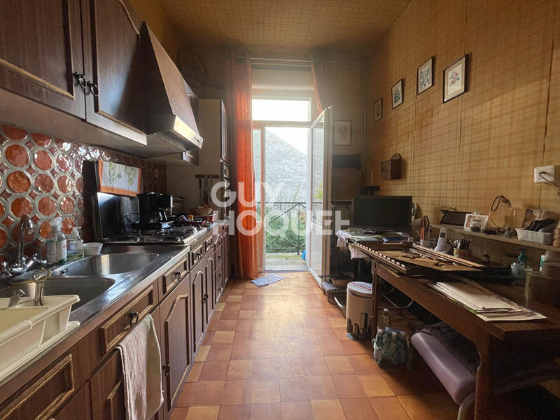 Maison - 189 m² - 7 pièces