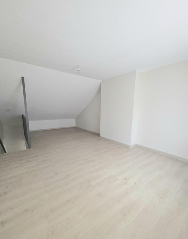 Maison - 85 m² - 5 pièces