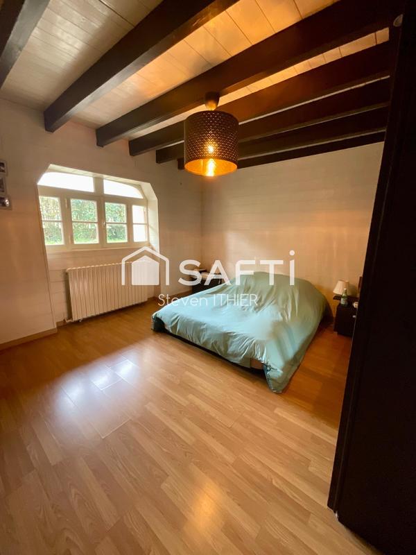 Maison - 180 m² - 5 pièces