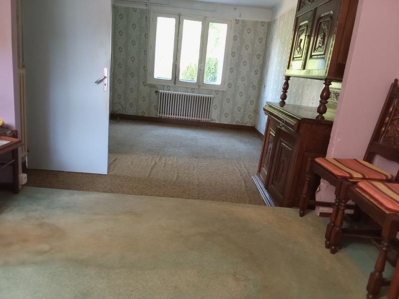 Maison - 111 m² - 7 pièces