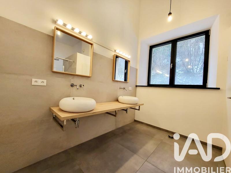 Appartement - 185 m² - 4 pièces