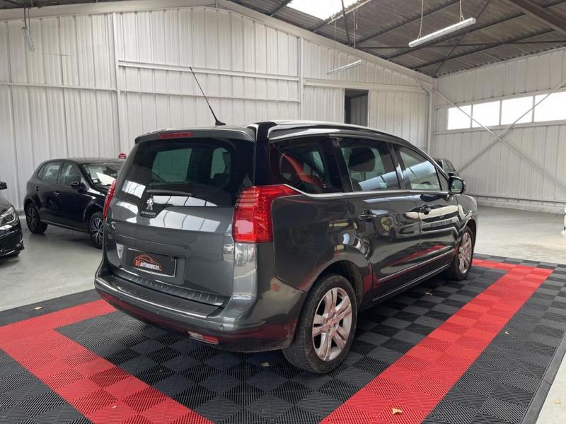 Peugeot 5008 1.6 hdi 120 Ch Bv Eat6 Allure - Garantie 6 Mois