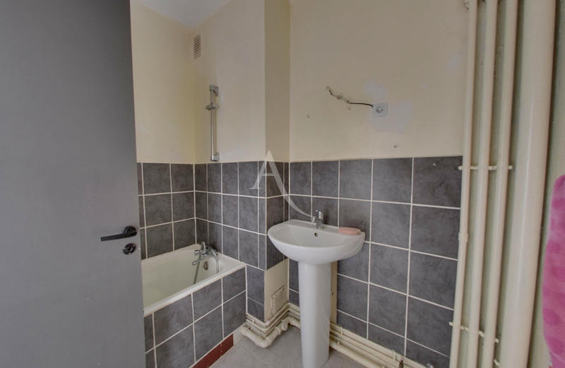 Appartement - 87 m² - 5 pièces