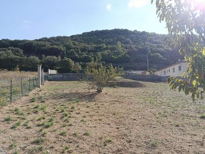 Terrain constructible - 2 011 m²