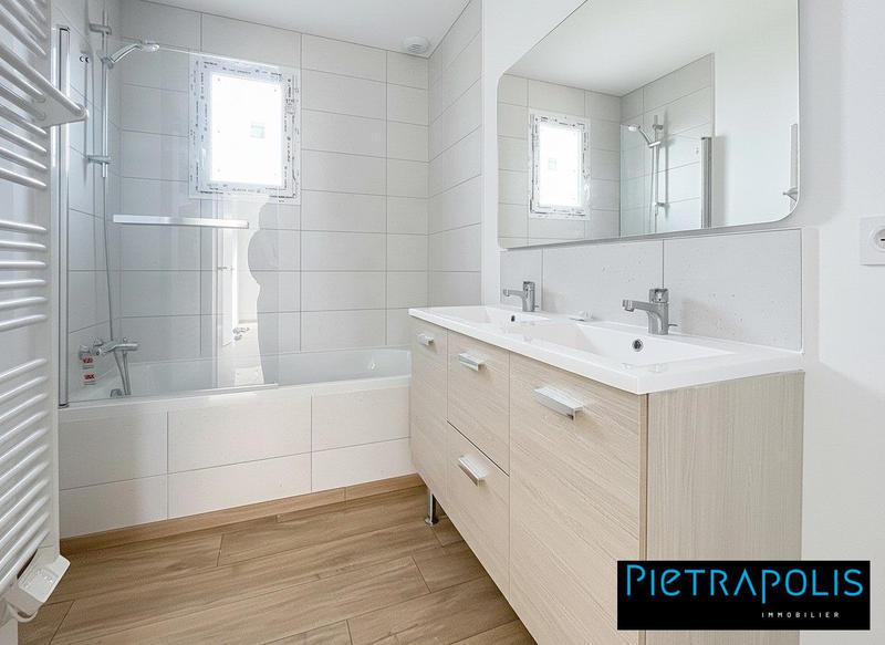 Maison - 119 m² - 6 pièces