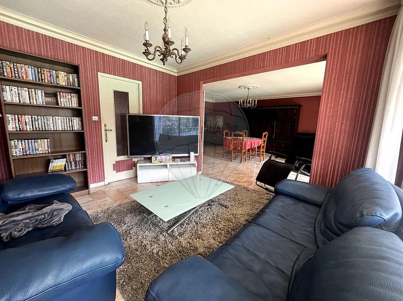 Appartement - 135 m² - 5 pièces