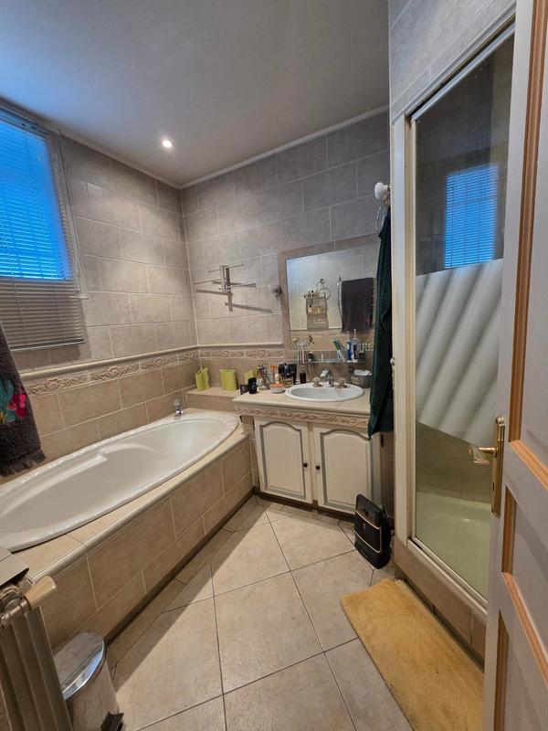 Maison - 156 m² - 4 pièces