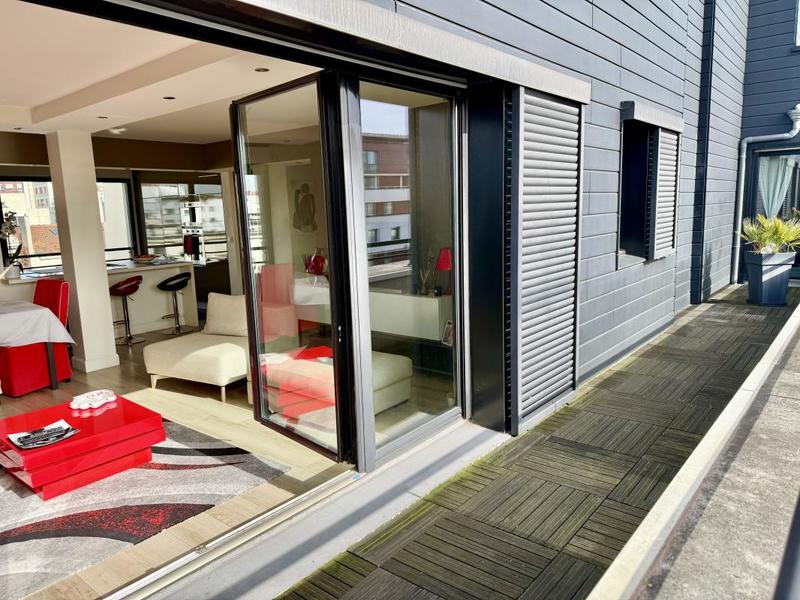 Appartement - 100 m² - 4 pièces