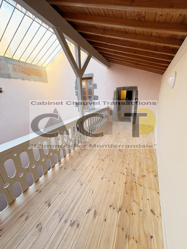 Duplex - 65 m² - 3 pièces