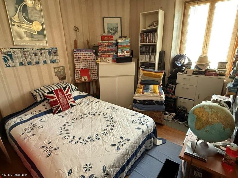 Maison de ville - 103 m² - 9 pièces