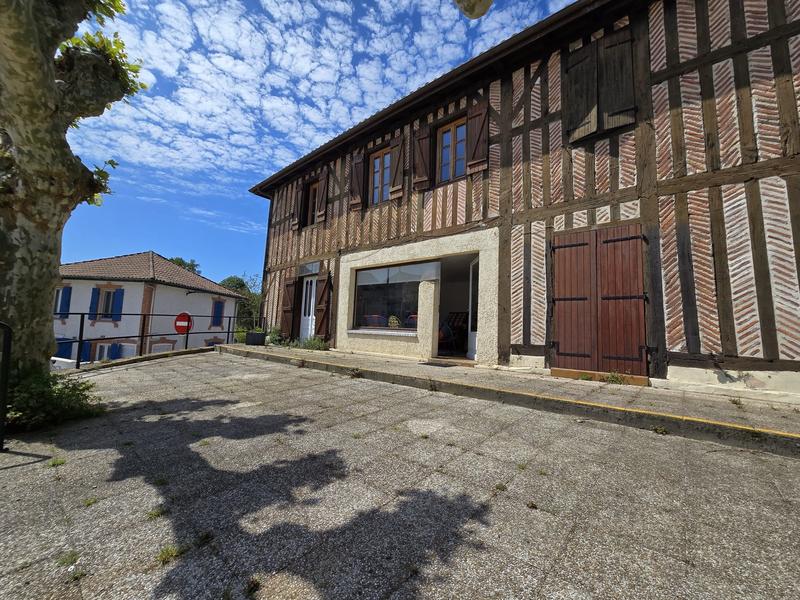 Maison - 144 m² - 7 pièces