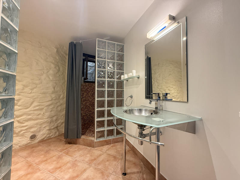 Maison - 97 m² - 3 pièces