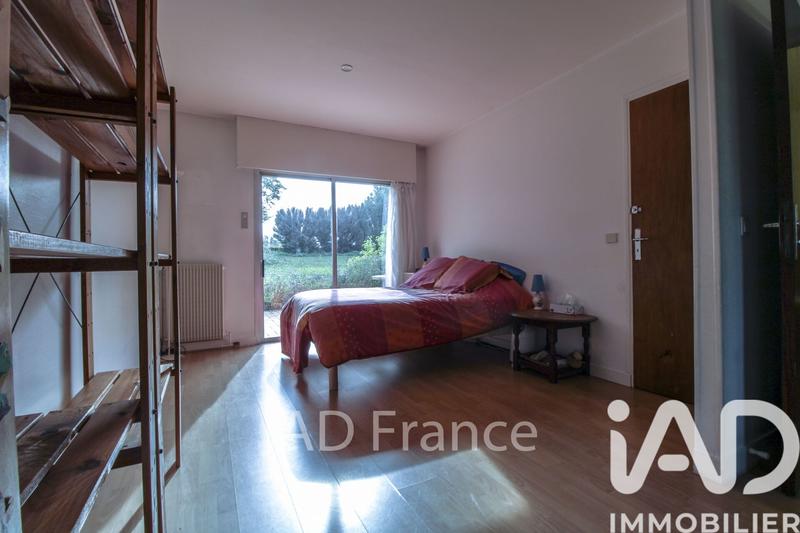 Maison - 200 m² - 8 pièces