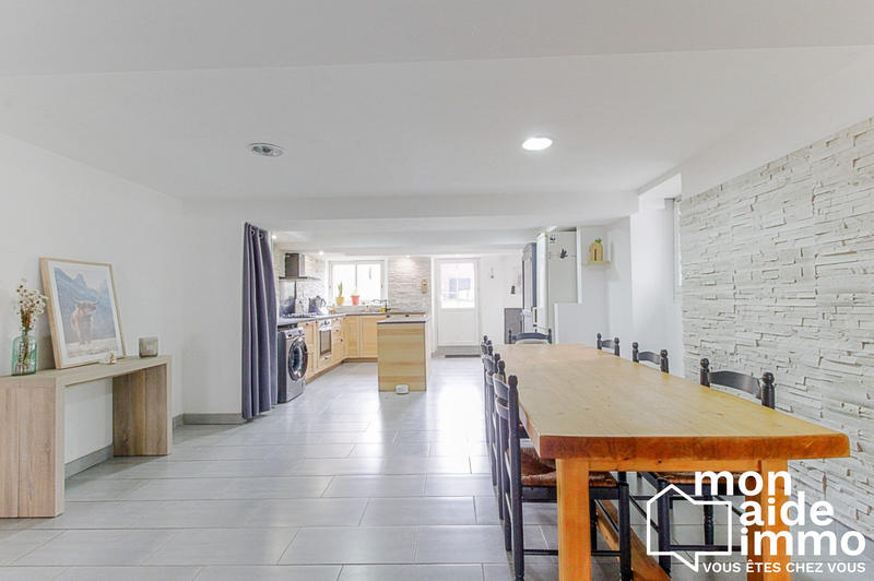 Maison - 144 m² - 5 pièces